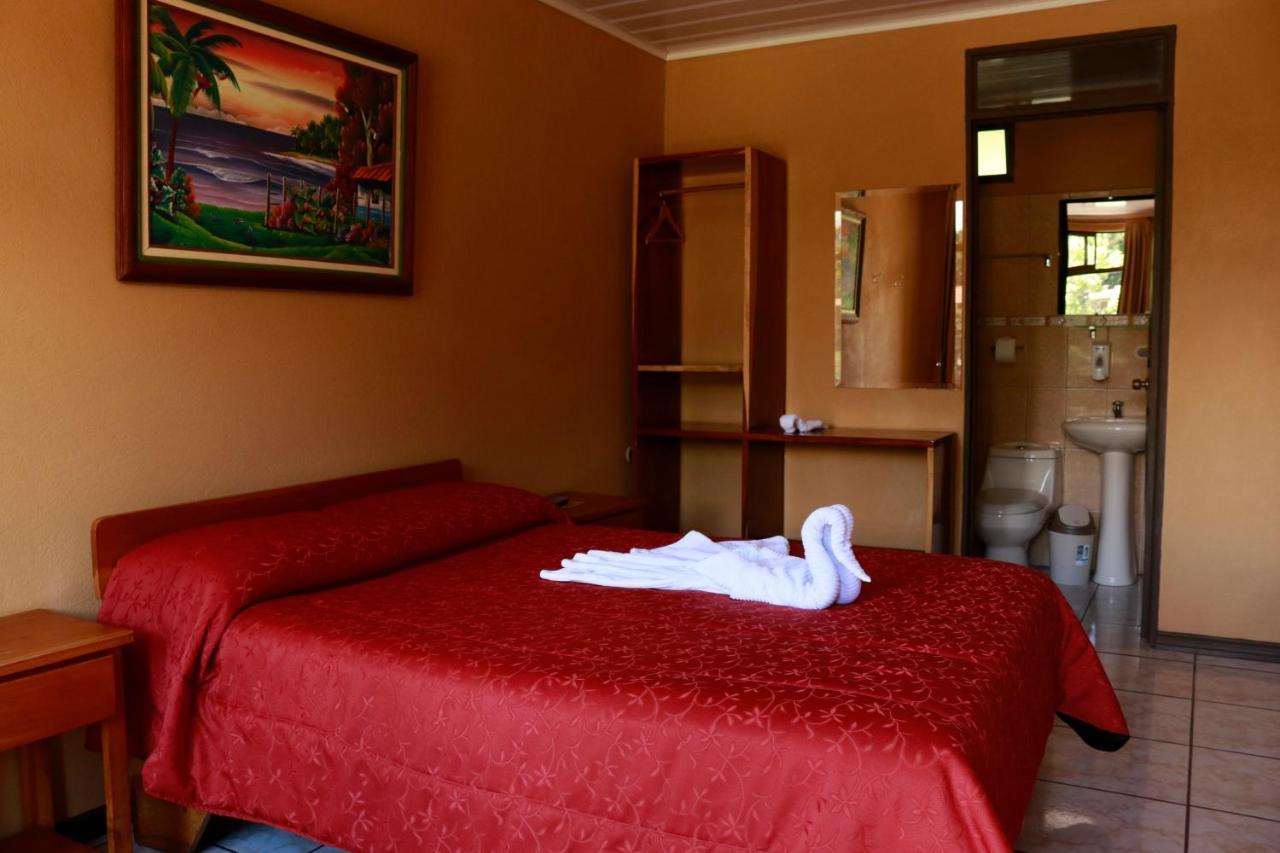 Cabinas Eddy B&B Monteverde Buitenkant foto